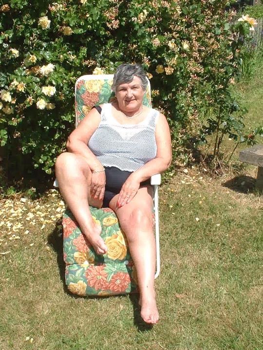 Granmaw Is Naked In The Yard